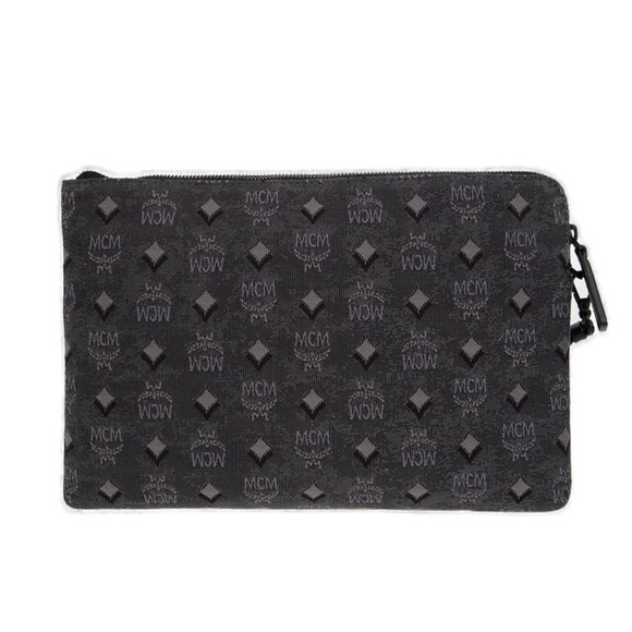 MCM Viestos Clutch Bag - Picture 4 of 4